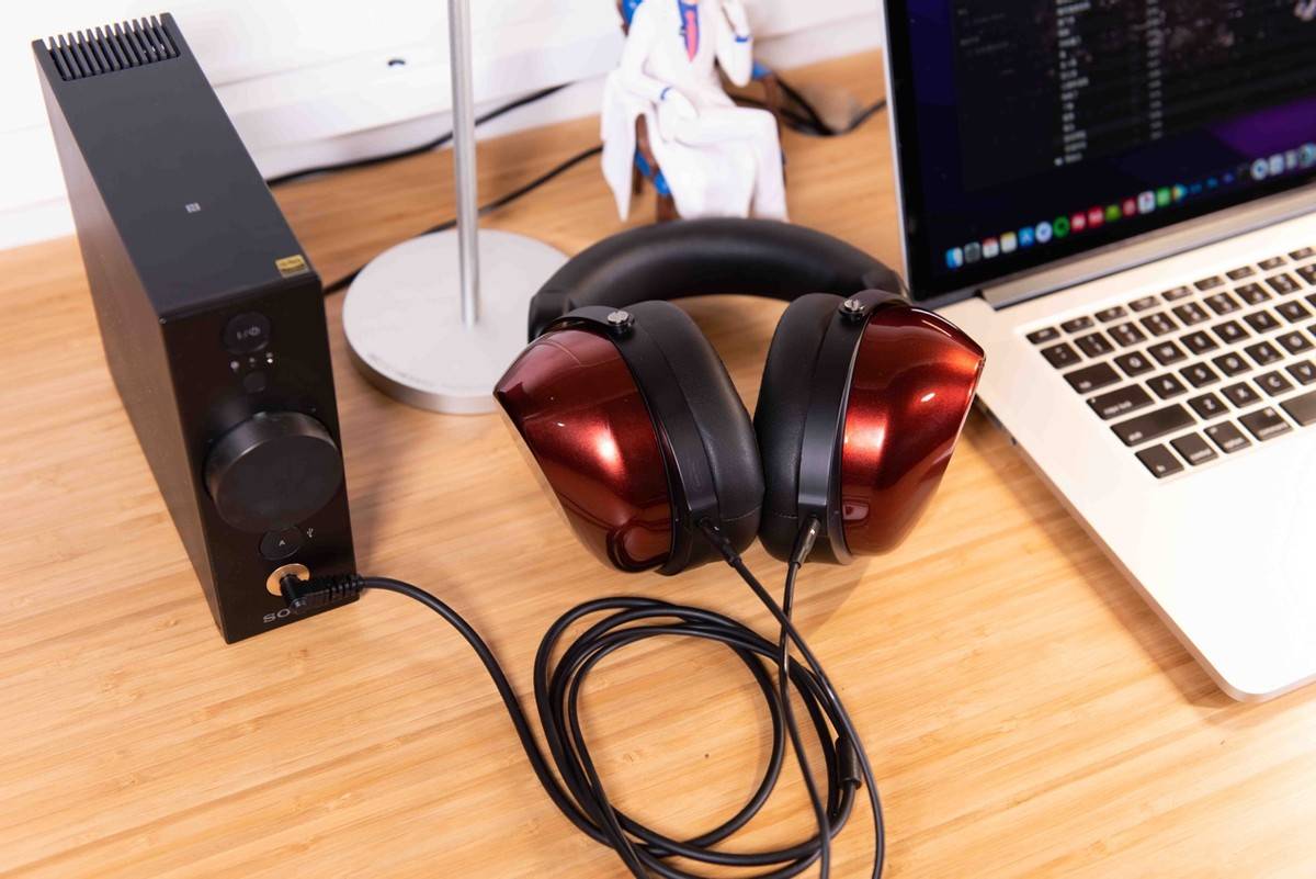 暖到心坎里的调校风格！HIFIMAN HE-R9拓扑振膜动圈耳机体验