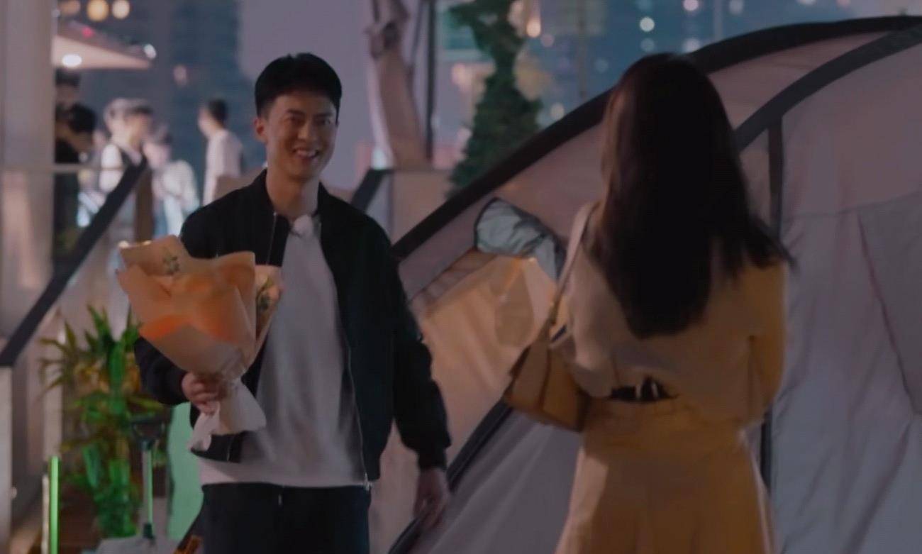 带着|这档恋综真精彩!女四是单亲妈妈,女五带着娃,男一孩子会打酱油