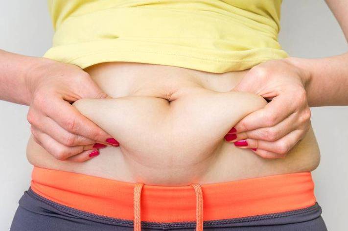 更年期女性30岁后,有这6个症状,说明衰老已悄悄找上你,需注意保养了