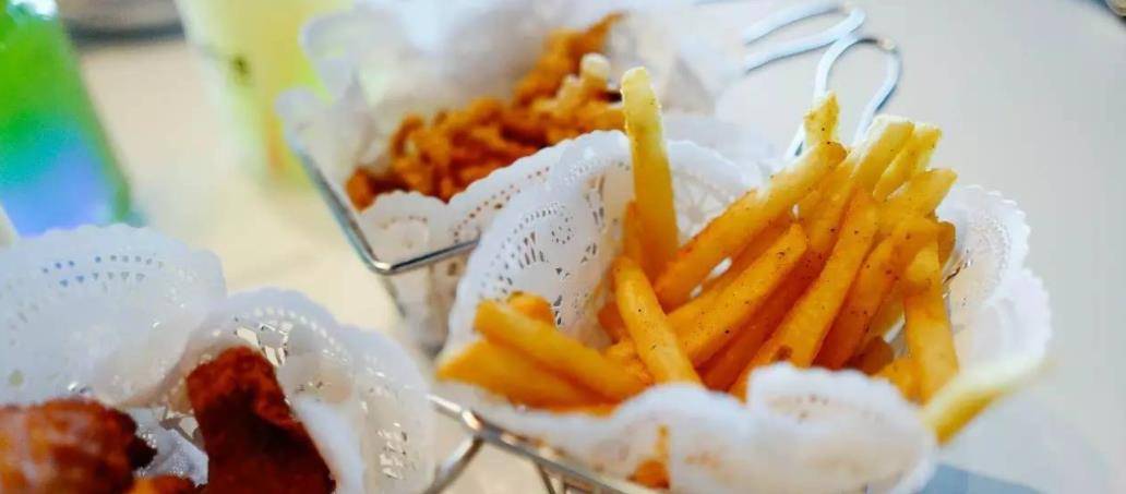 土豆泥做薯条做法烤箱 db7bf0d2236f4ca68cda189f2ecfc351.jpeg