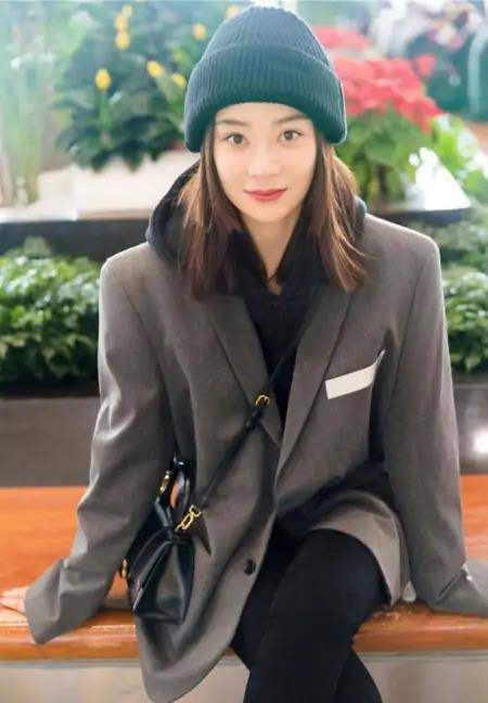 美貌她的“美貌”，真的被耽误了很多年