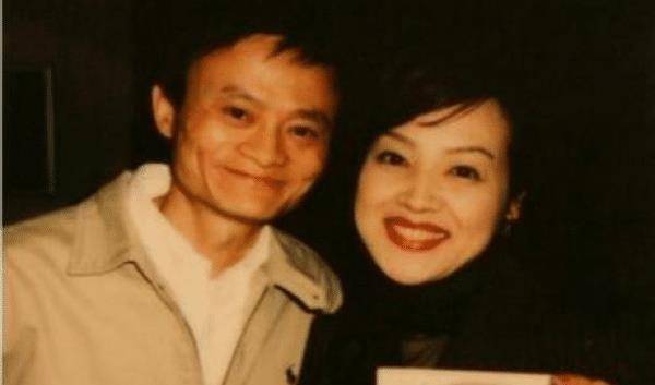 原生家庭|小鹿纯子：马云到日本多次寻找的梦中情人，44岁被他带回中国