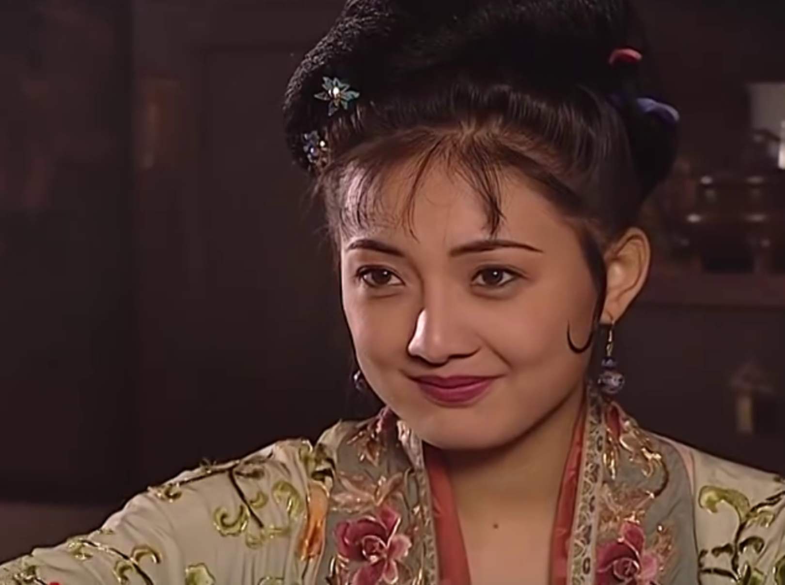 著名演员牛莉八登春晚成国民媳妇嫁人生女收获幸福人生