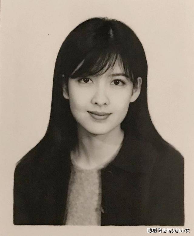 自己如何修图证件照 077dc18b3b9e4a6daf09b92e66e944f0.jpeg