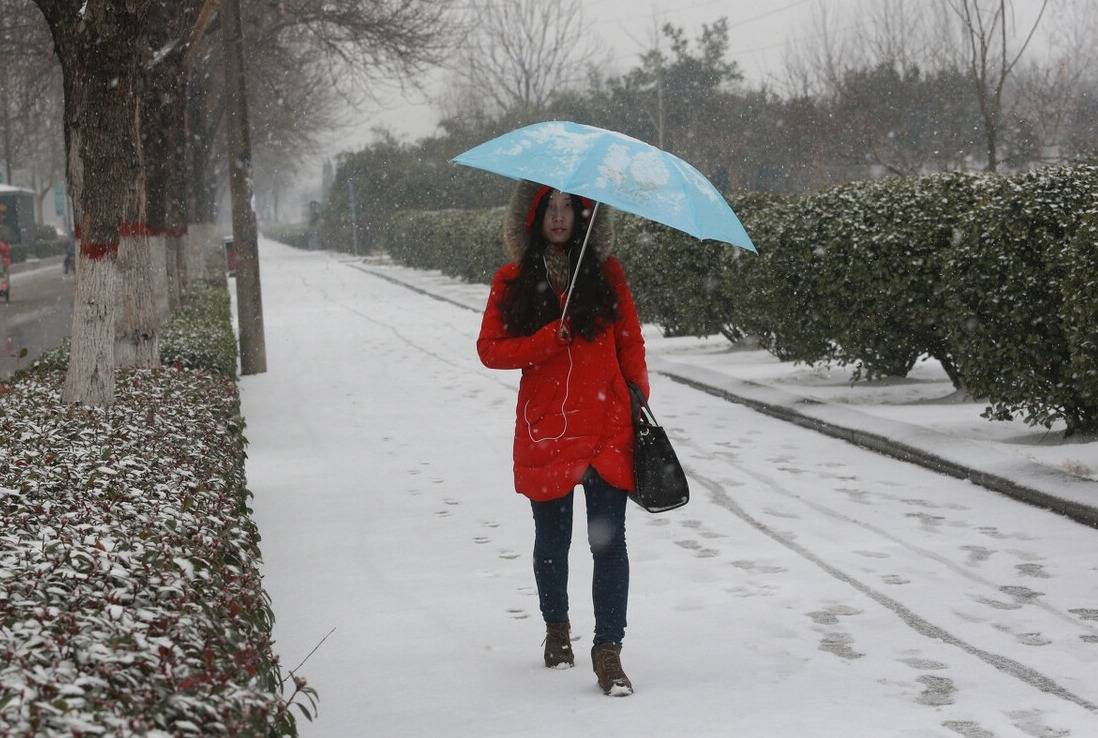 如果在四九天的天气里面下大雪,那么到了春节的时候,会让你冷得直跺脚