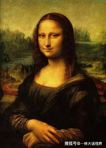 效应人在镜子里看到的自己和照相机中的自己，哪个更真实？