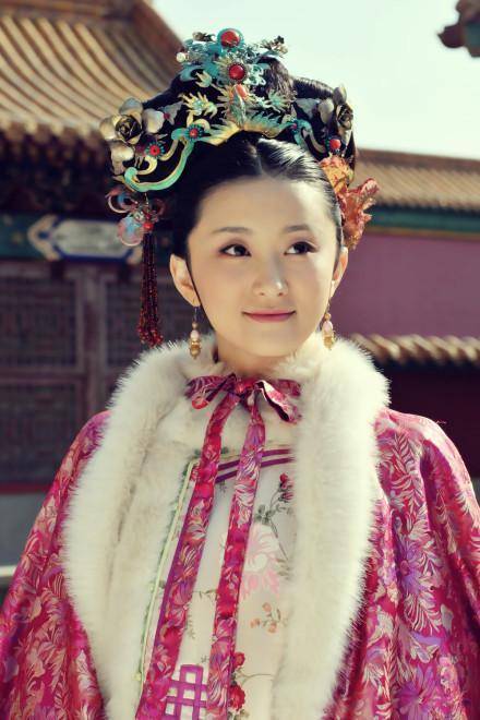 8,贞嫔——徐燕宜小说中的"贞一夫人"徐燕宜柔弱温婉,入宫后并不受宠