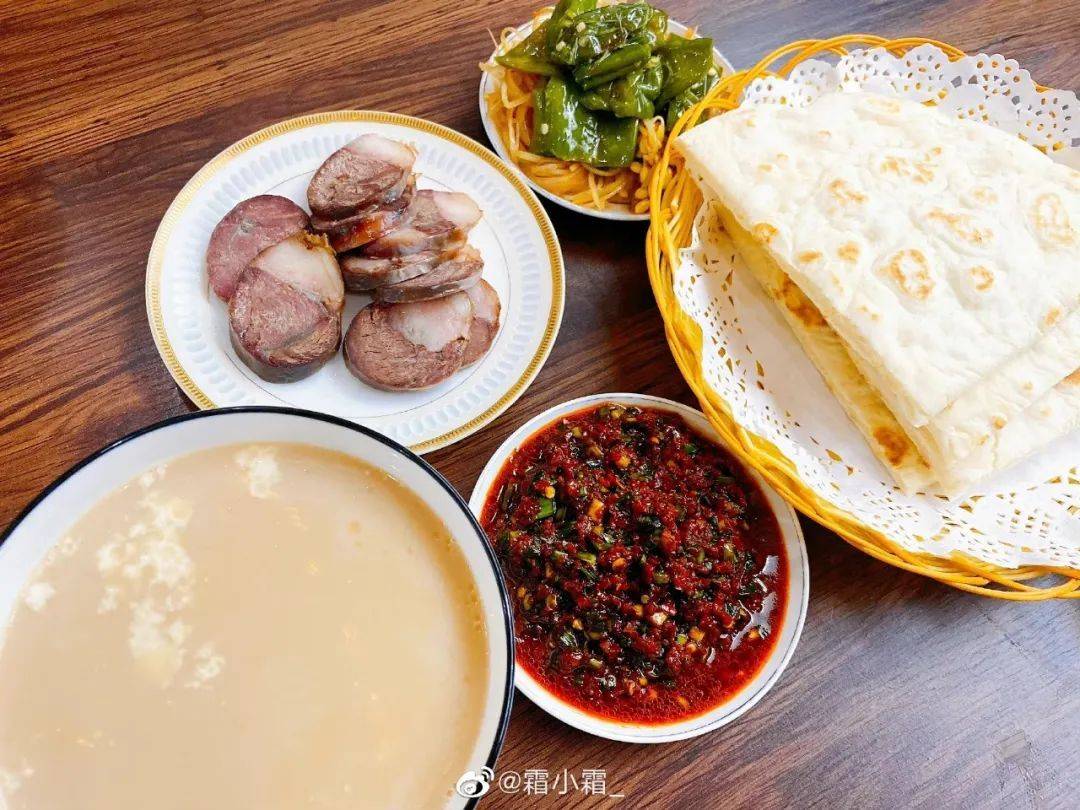 干果|@谢霆锋,新疆人喊你来吃早饭!