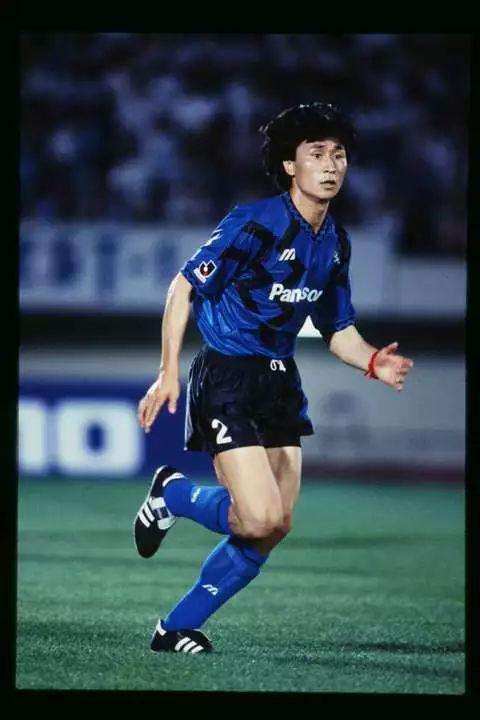 职业化之前,那些中国足球的留洋先驱_贾秀全_谢育新_比赛