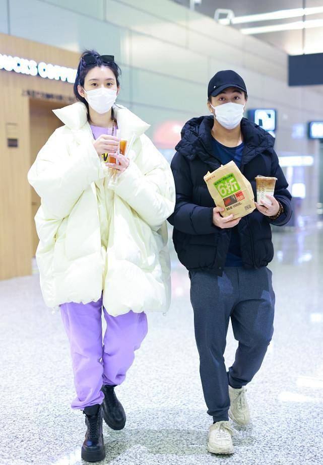 颜色 奚梦瑶真的好美啊，日常的穿搭很普通不像阔太，却依旧很美