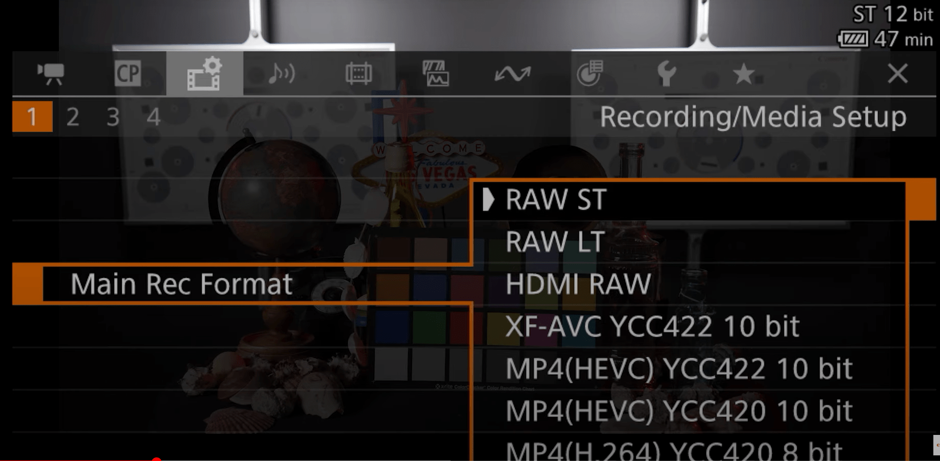 佳能 EOS R5 C 发布：视频版佳能 R5 来了，这次拍 8K 也不过热？