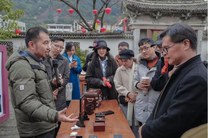 溫州大學大學生創新創業山根實踐基地正式揭牌