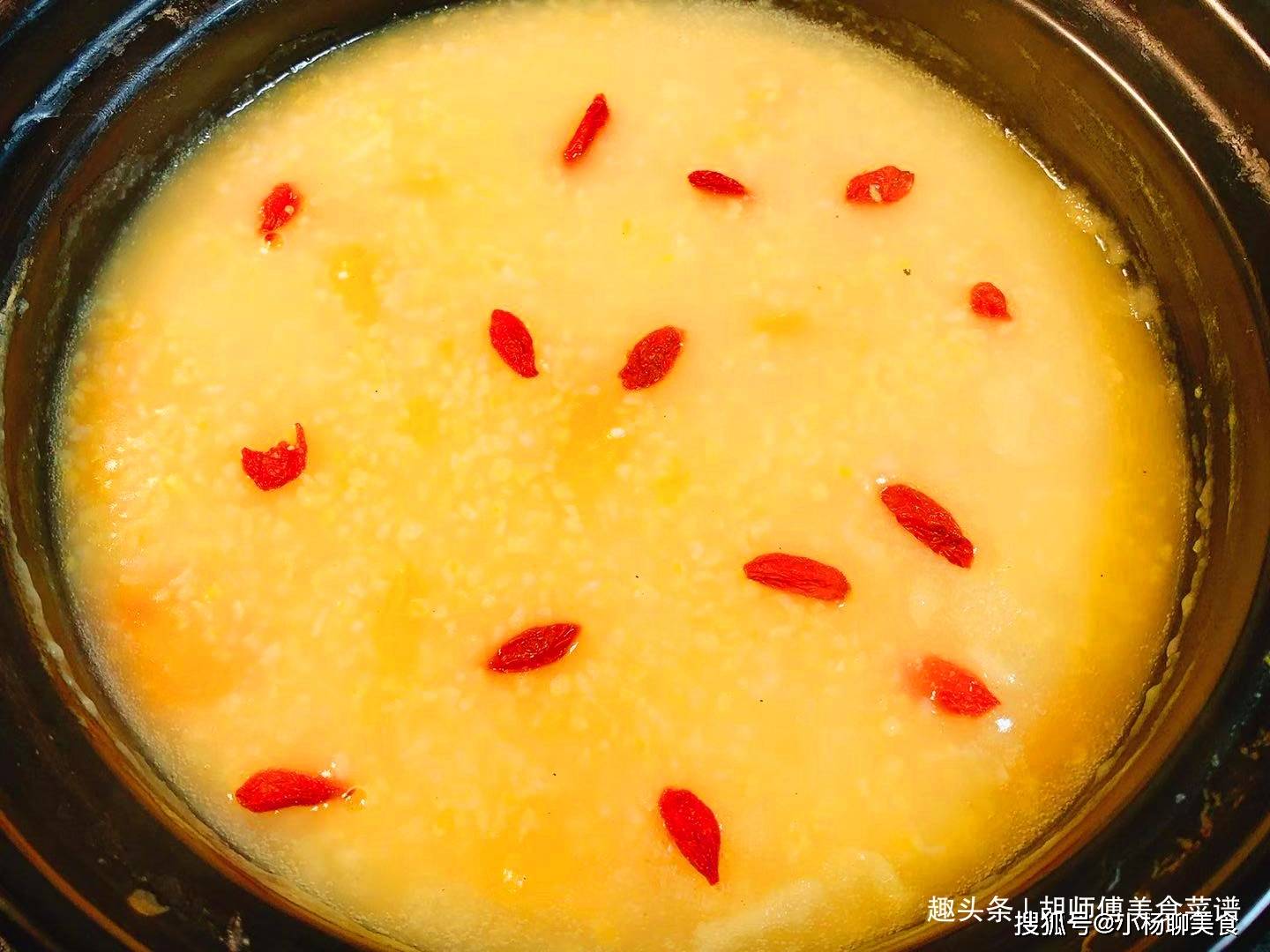 因为|冬天最该喝这汤,每周喝一碗,排出黑臭宿便,口臭便秘慢慢消失了