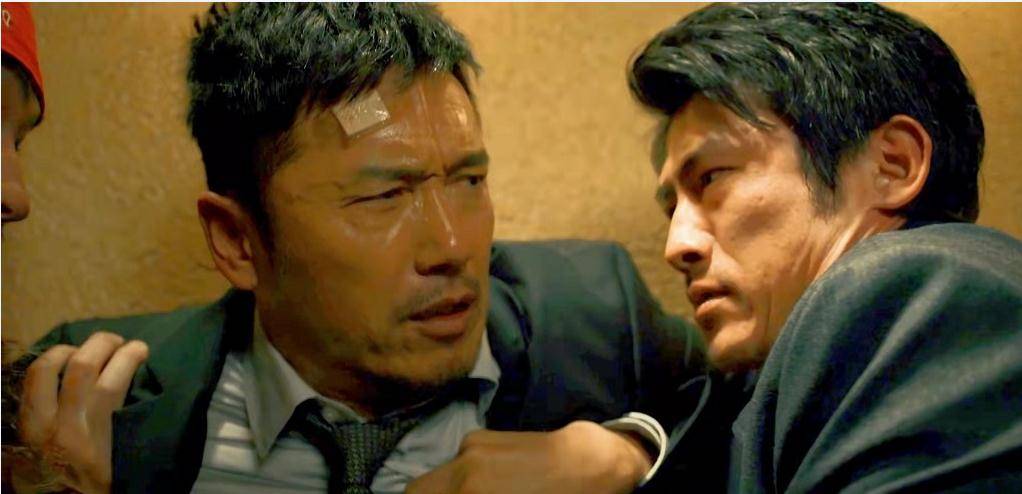 次郎|《天目危机》：63岁苗侨伟与38岁张孝全同台飙戏，这一轮他更胜一筹