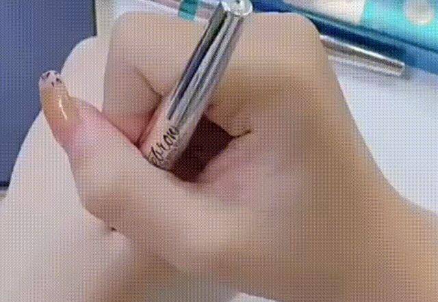因为为何“纹眉”普通女生居多，而明星演员却很少纹眉？看完恍然明白