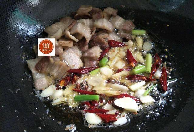 炒什么菜不能放料酒 654f8d84e92a4ec0b35e90cb664e6e4d.jpeg