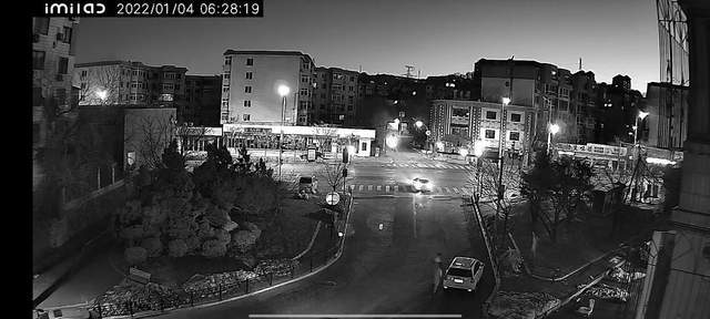 监控|双云台人形追踪，看车神器——小白室外全景摄像机云台版Q1