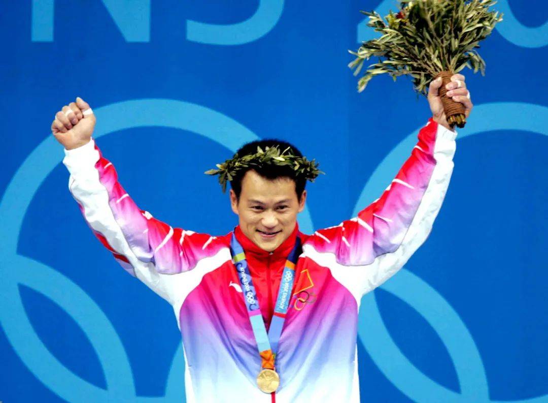 张国政_举重_人生