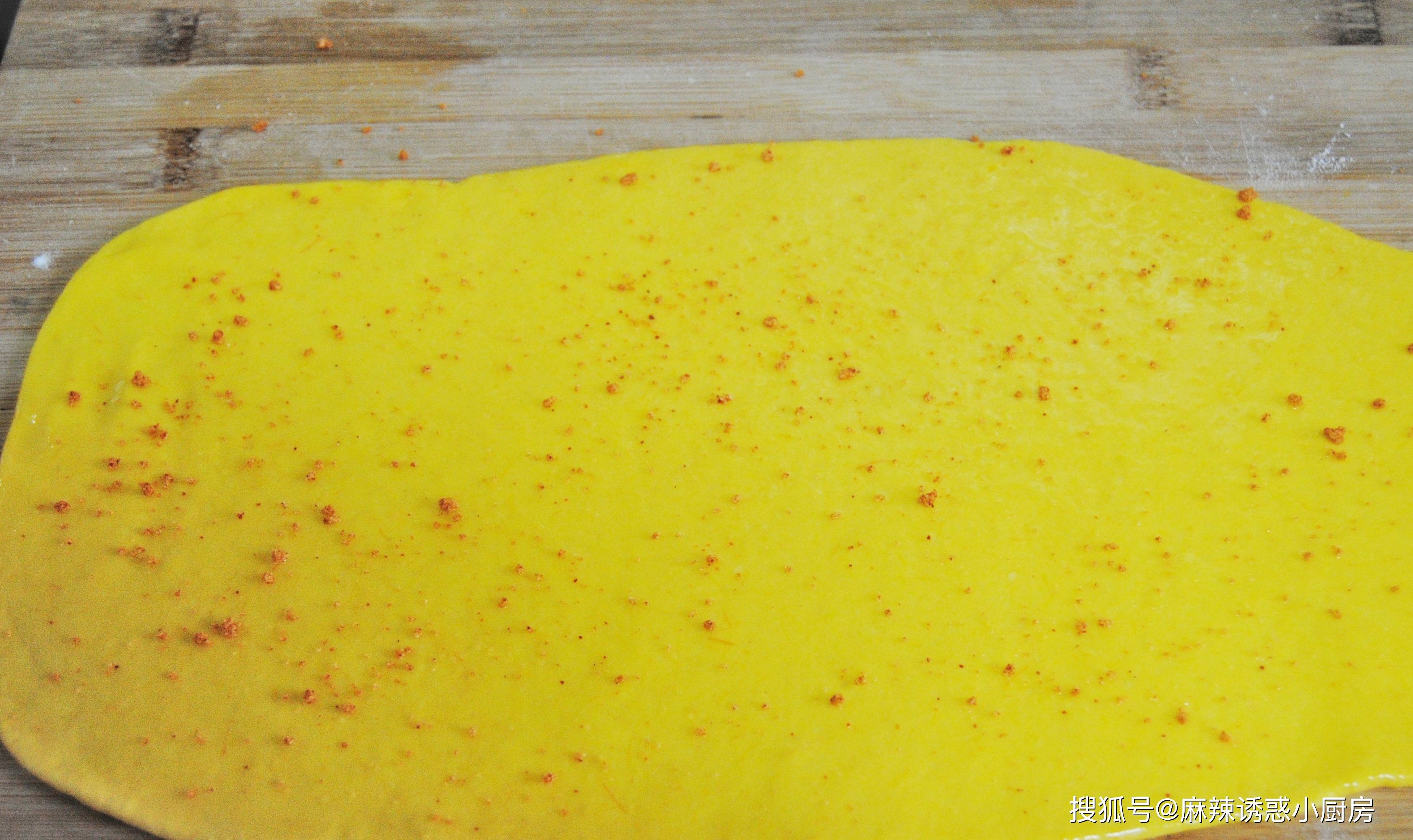 葱花|花卷别只会放葱花，加点它，香气翻倍，口感极佳，孩子一次吃3个