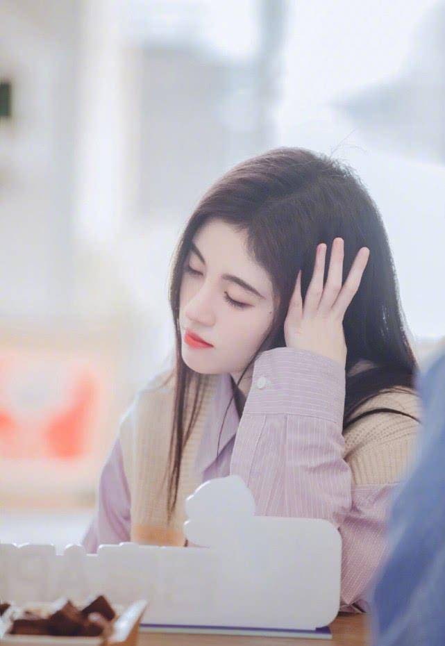 小个子 小个子穿搭有诀窍!女星亲身示范日系少女风,让你变身邻家妹妹