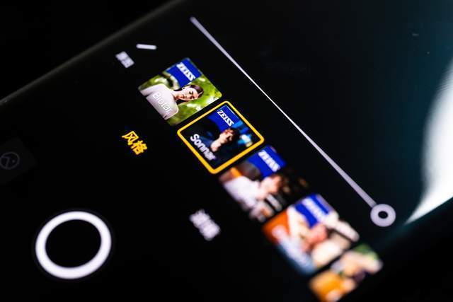 手机|vivo X70 Pro+的真话评测：把拍照做到极致，妹子就会爱