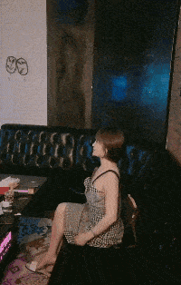 男朋友|搞笑GIF段子:电线杆子:不行了,打个冷战吧,太冷了