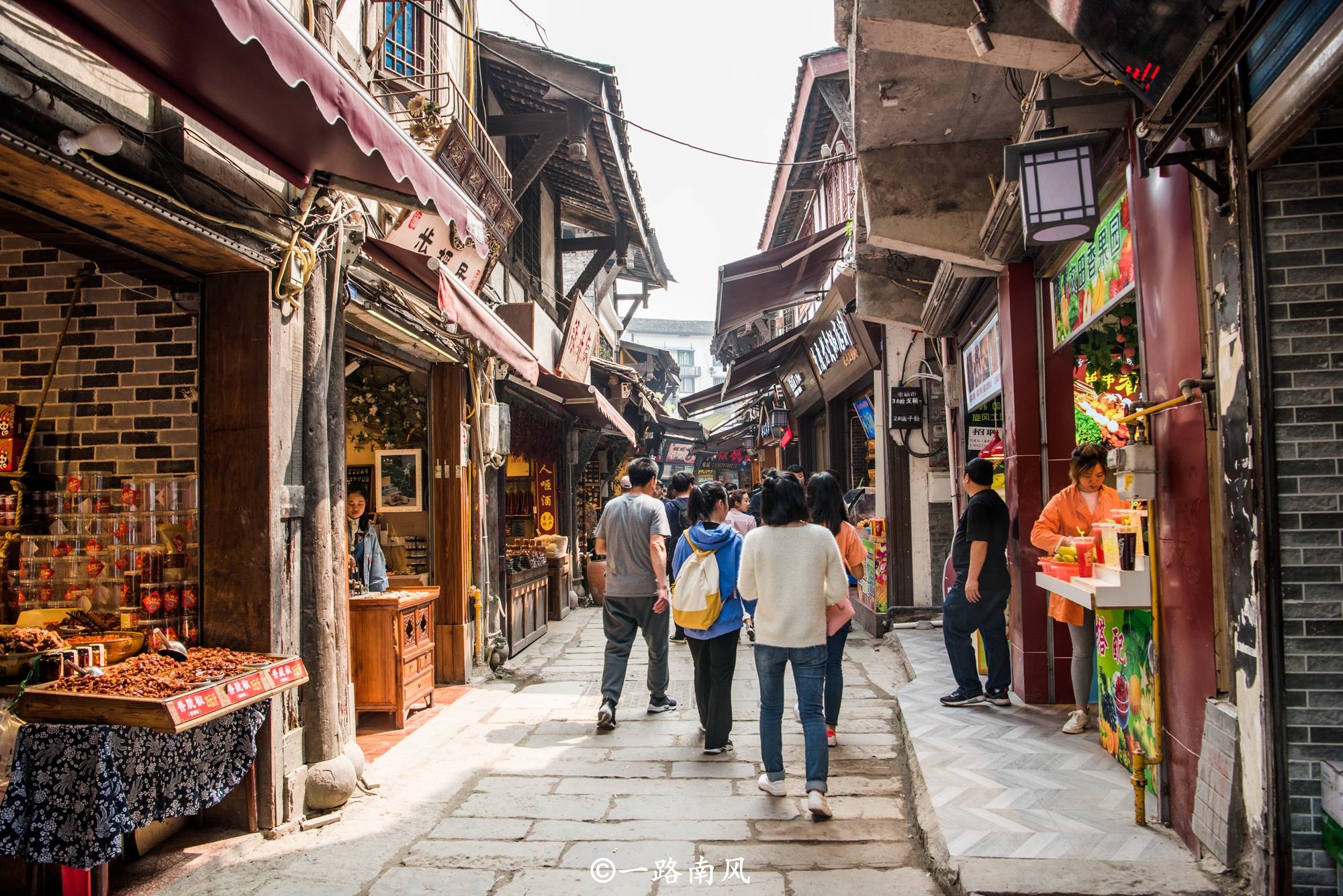 景点|一到春节假期，重庆这些景点就人山人海，旅游热度高涨