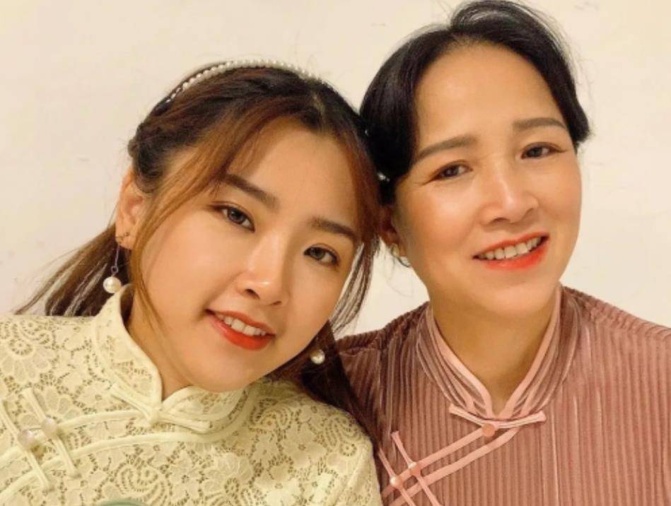 硕士孙晨璐:27岁因车祸高位截瘫,自强不息成时尚博主_人生_经历_父母