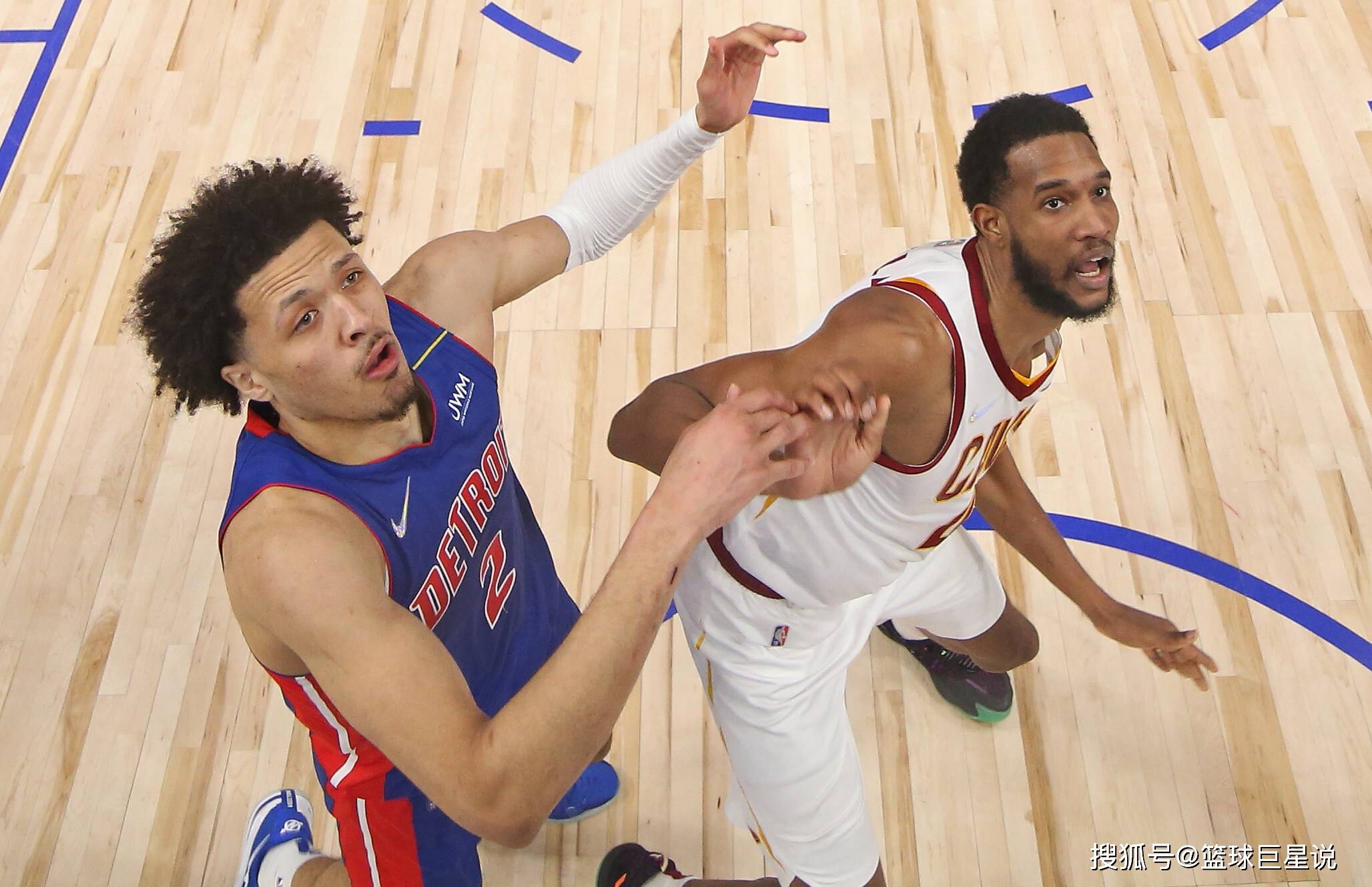 加索尔赛季报销|场均19 12 7！  2016年第11顺位被萨博尼斯选中，职业生涯成绩名列前茅