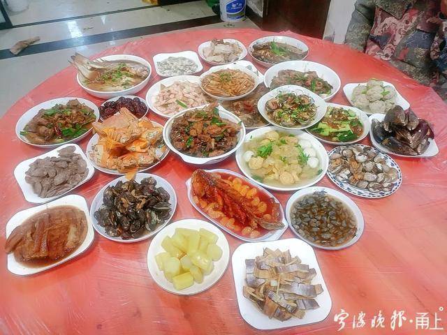 年夜饭菜谱大全20道视频 a3d08d26fd874037989ed4c3fa538e73.jpeg