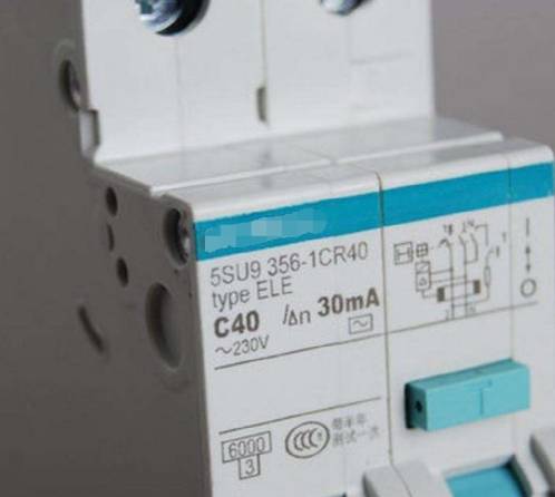 怎样装电开关 b095aed5dd044b6d93ad2983e54202a0.jpeg