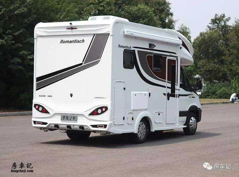 以品牌命名的房车罗曼c100房车登场性价比很高