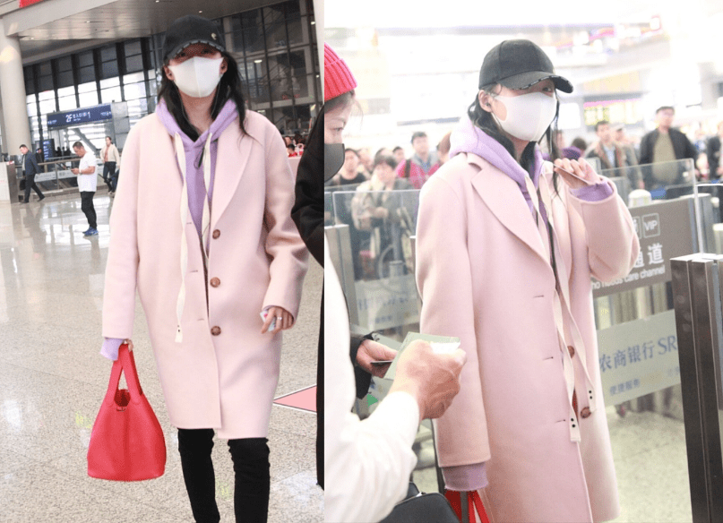 设计“国民闺女”关晓彤身穿粉色连衣裙好甜美，纤细长腿好吸睛，超美