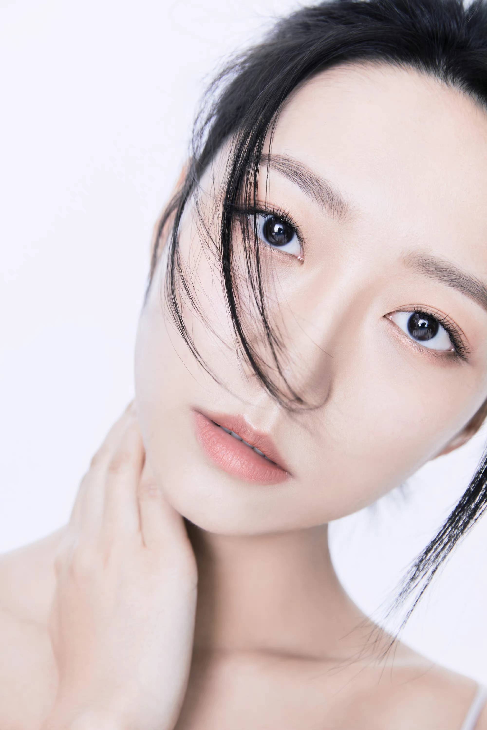 杜伶俐 开年写真,温婉美好 氛围拉满!