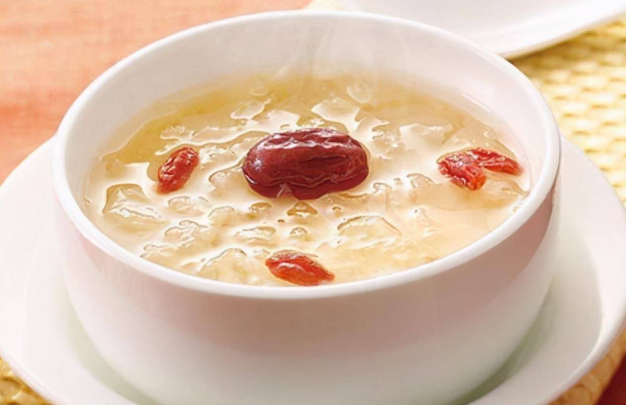 银耳怎么吃美容效果最好 28a293de9a9d4013a7bd89ec96a6a969.jpeg