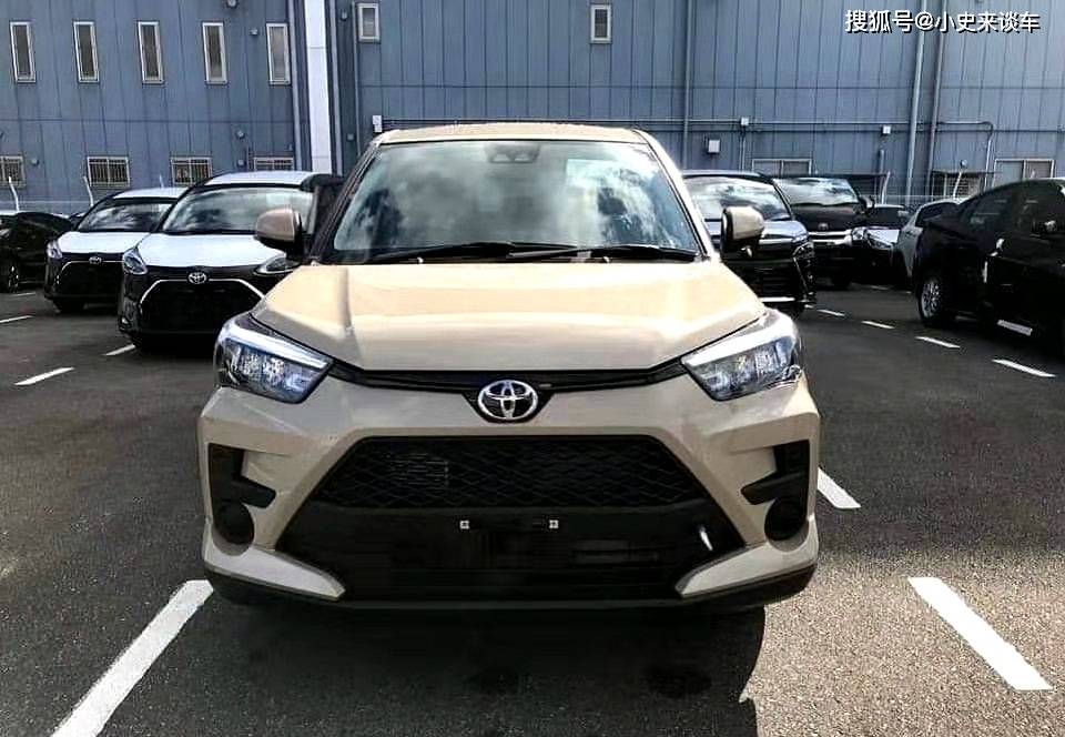 丰田全新suv来袭,10万起售酷似"小版荣放",油耗4l还配四驱!