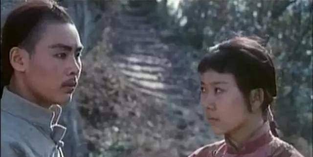 少林寺|80年代武打片男星今昔对比照，昔日19位帅气功夫小子，如今有两位已去世