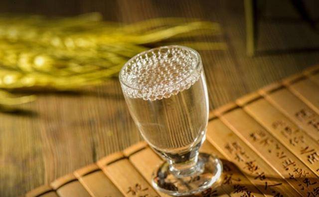 Moutai|去贵州,行家不喝茅台,却专挑这3款廉价酒,当地人:识货