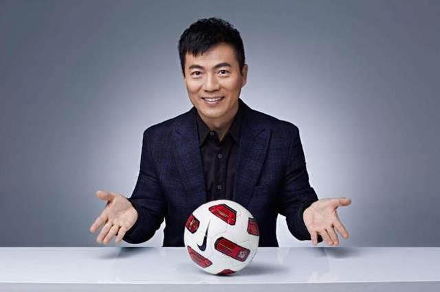 原创吴曦吃海参真相揭晓黄健翔主动道歉球迷仍不依不饶