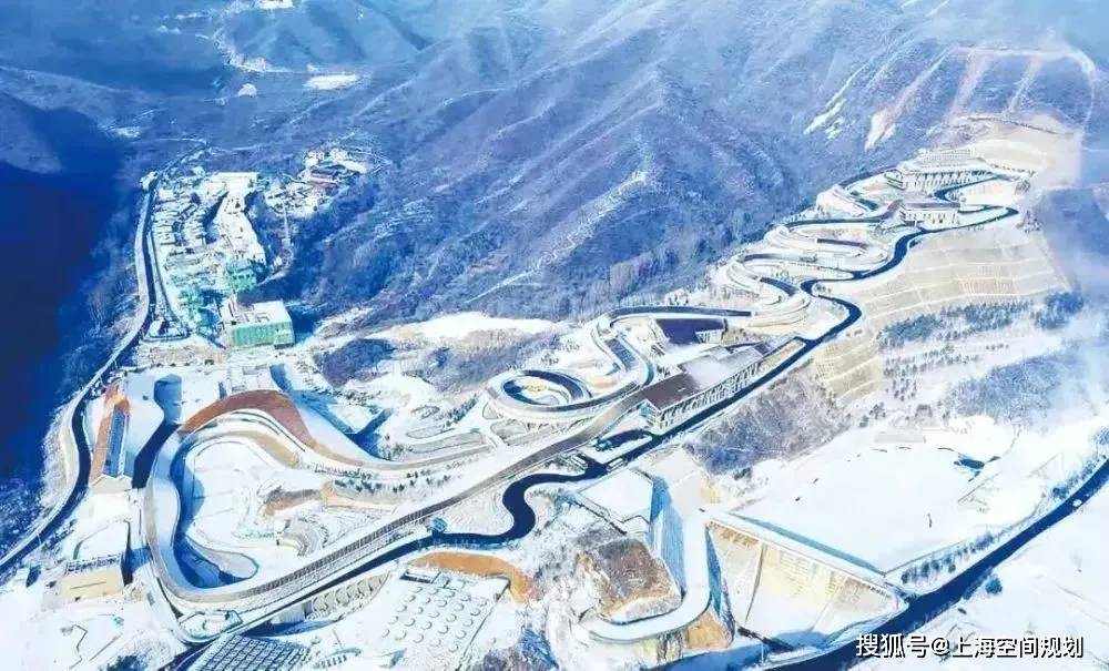 冬奥进行时冰丝带雪如意冬奥会场馆尽显中国式浪漫