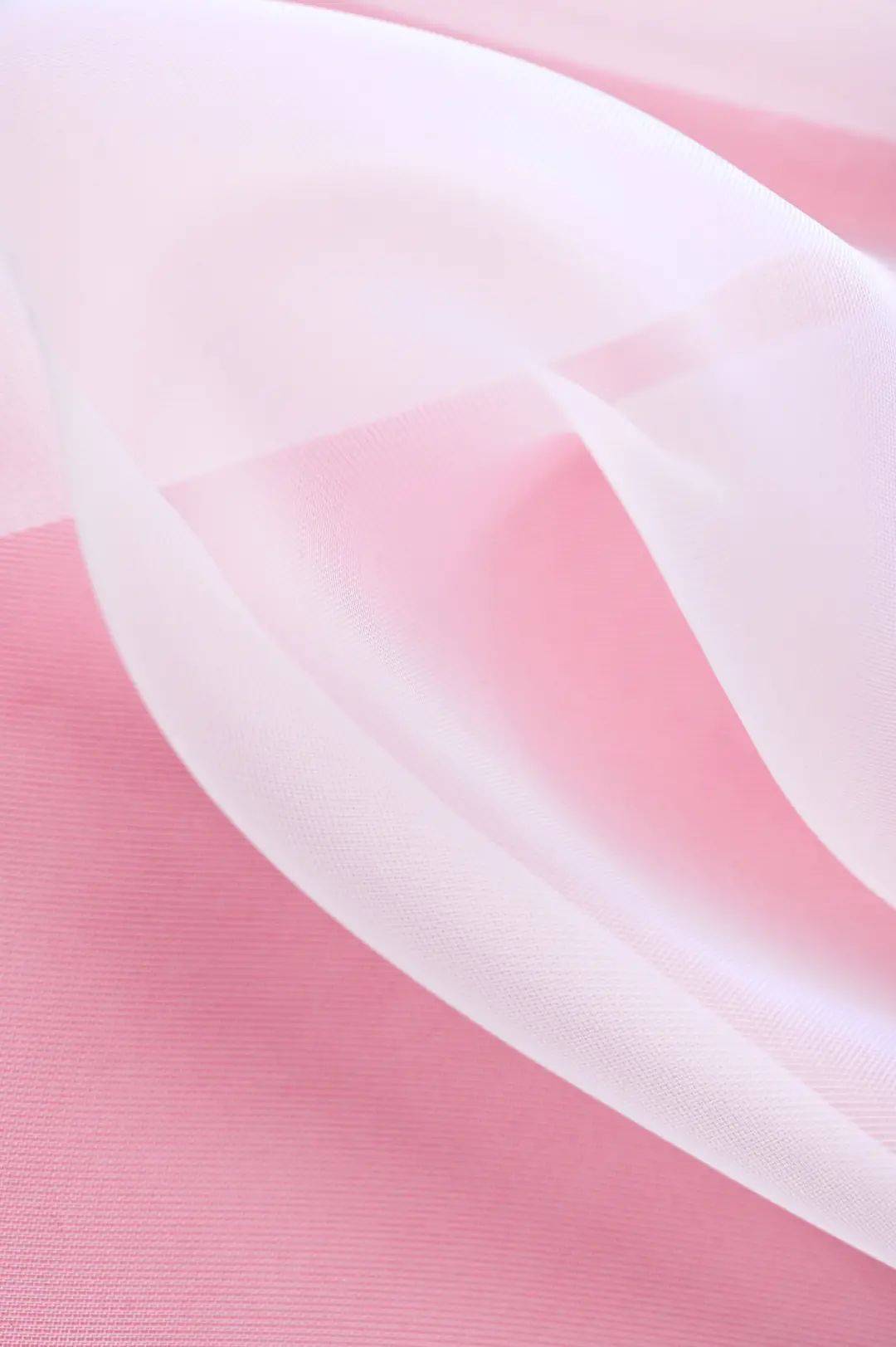 品牌那些皮肤科医生“背书”的护肤品，真的更好用吗？