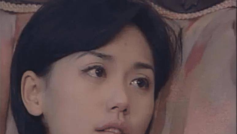 美人被网友集体大喊美过高圆圆，退出多年还能在49岁美出圈！