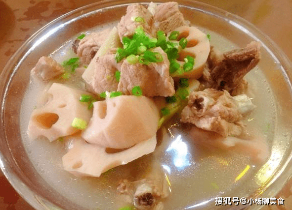 藕怎么炖汤最好吃 99e6ead891a8466399ec4a248b8b4668.png