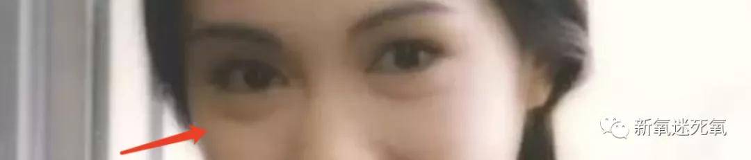 眼袋原来美女有时候也不能随便做表情