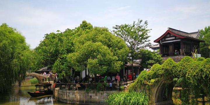 浙江一处不知名的4A级景区，已有1500多年历史，江南文化底蕴深厚