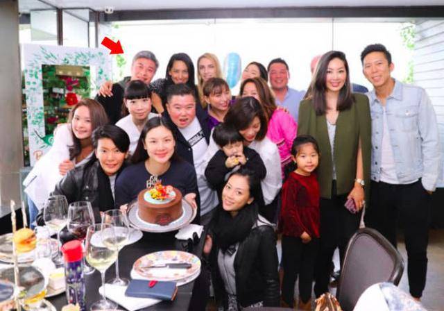 王璐丹Angelababy、黄轩、赵丽颖都来了这里有
