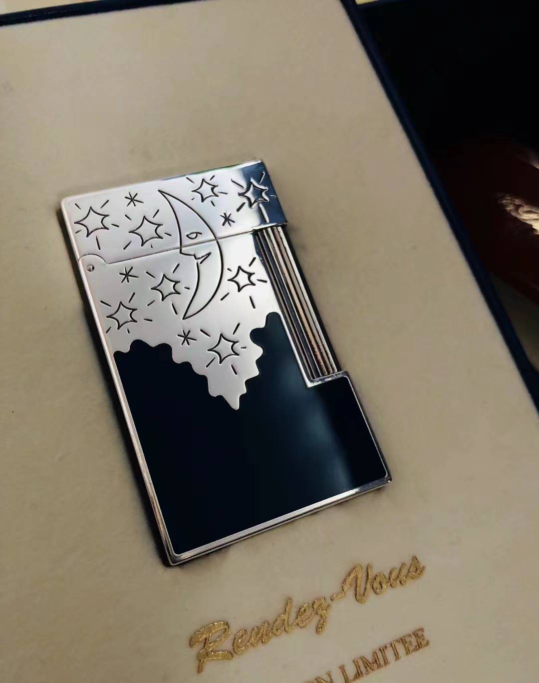 1996年都彭限量版打火机约会rendez-vous_sun_the_moon