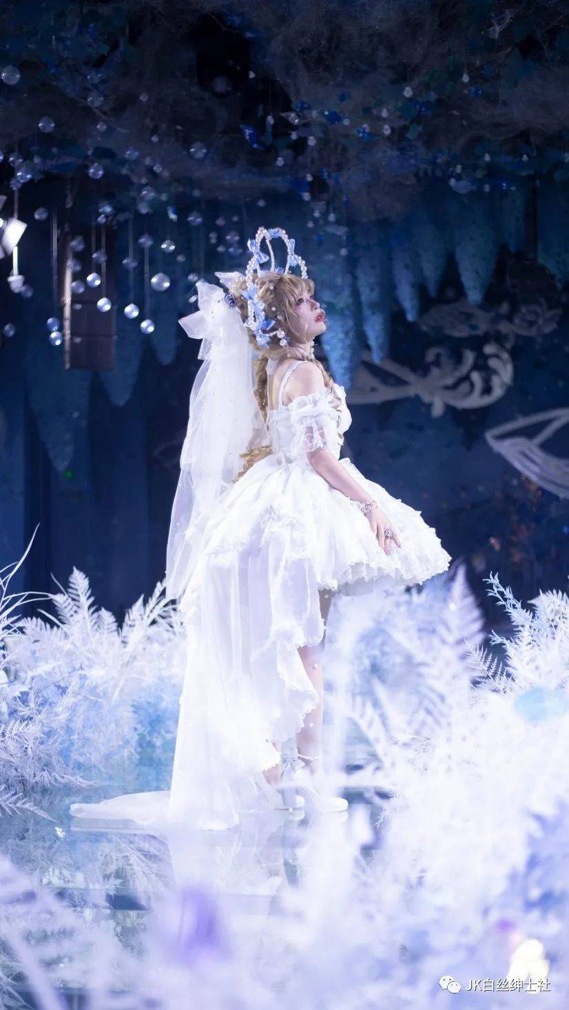 lolita: 温柔又眩目的夜明珠_wb_深海_夹子