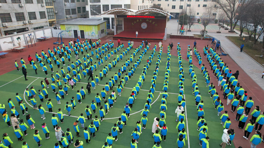 虎虎生威向未来踔厉奋进再起航蓝田县北关小学迎来2022春季开学日