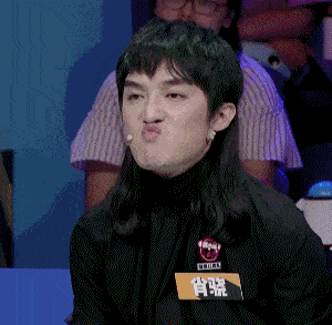 下巴明星频翻车医美需谨慎!有人脸变充气气球,有人下巴变天气预报